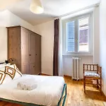 Iflat Lovely 2 Bedroom Apartment In Rione Monti