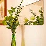 Iflat Lovely 2 Bedroom Apartment In Rione Monti