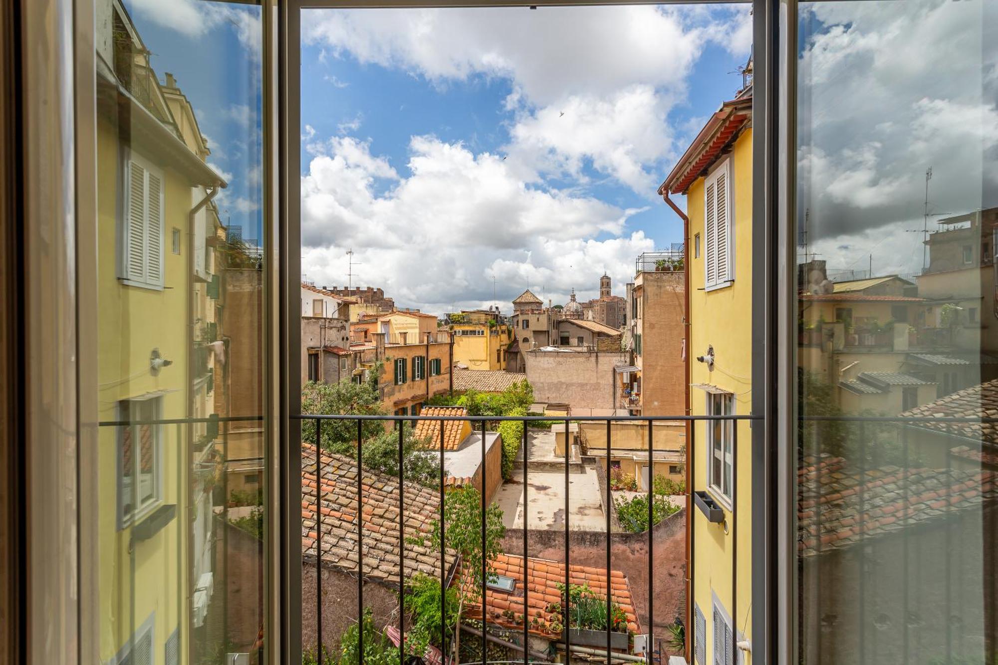 Iflat Lovely 2 Bedroom In Rione Monti Apartment Rom